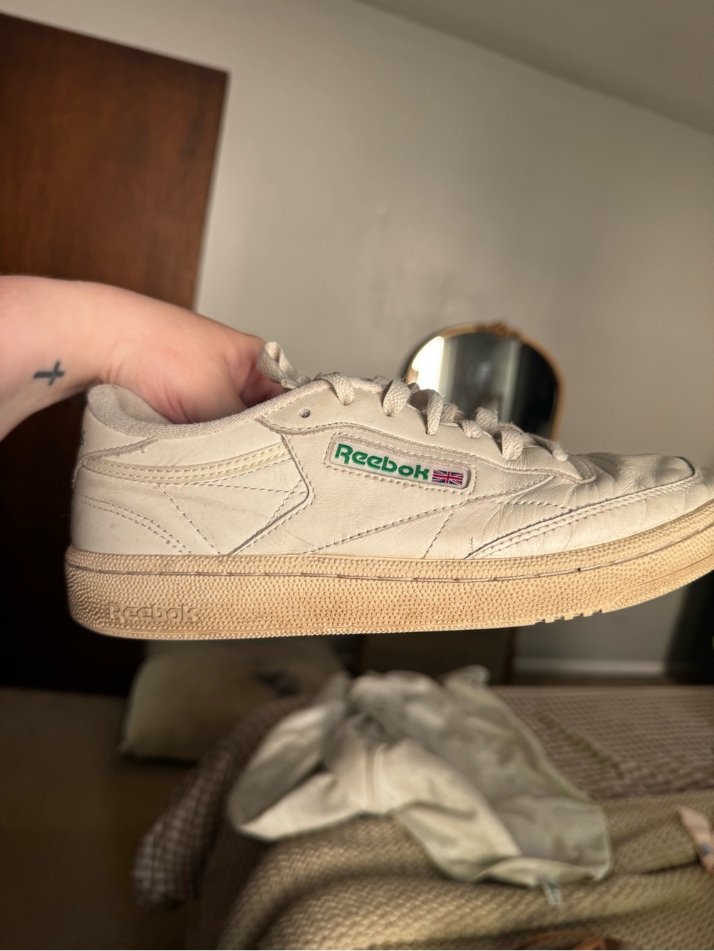 Reebok Off-White Leather Low-Top Sneakers with Green Logo